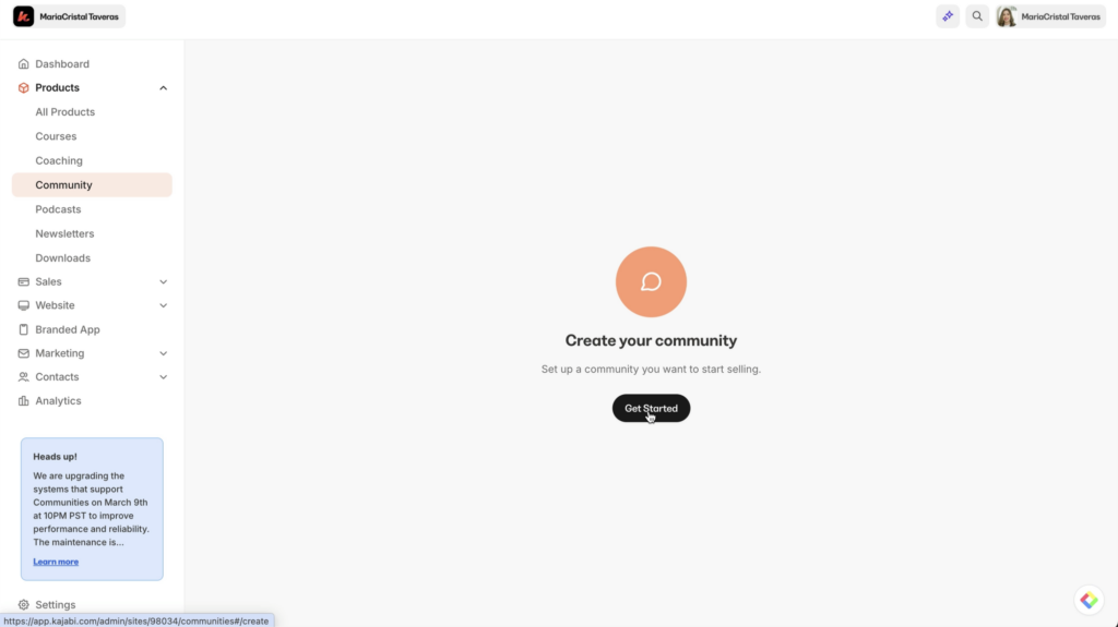 Captura de pantalla de Kajabi mostrando la opción New Community, ilustrando el inicio de la creación de una nueva comunidad en Kajabi en español.
