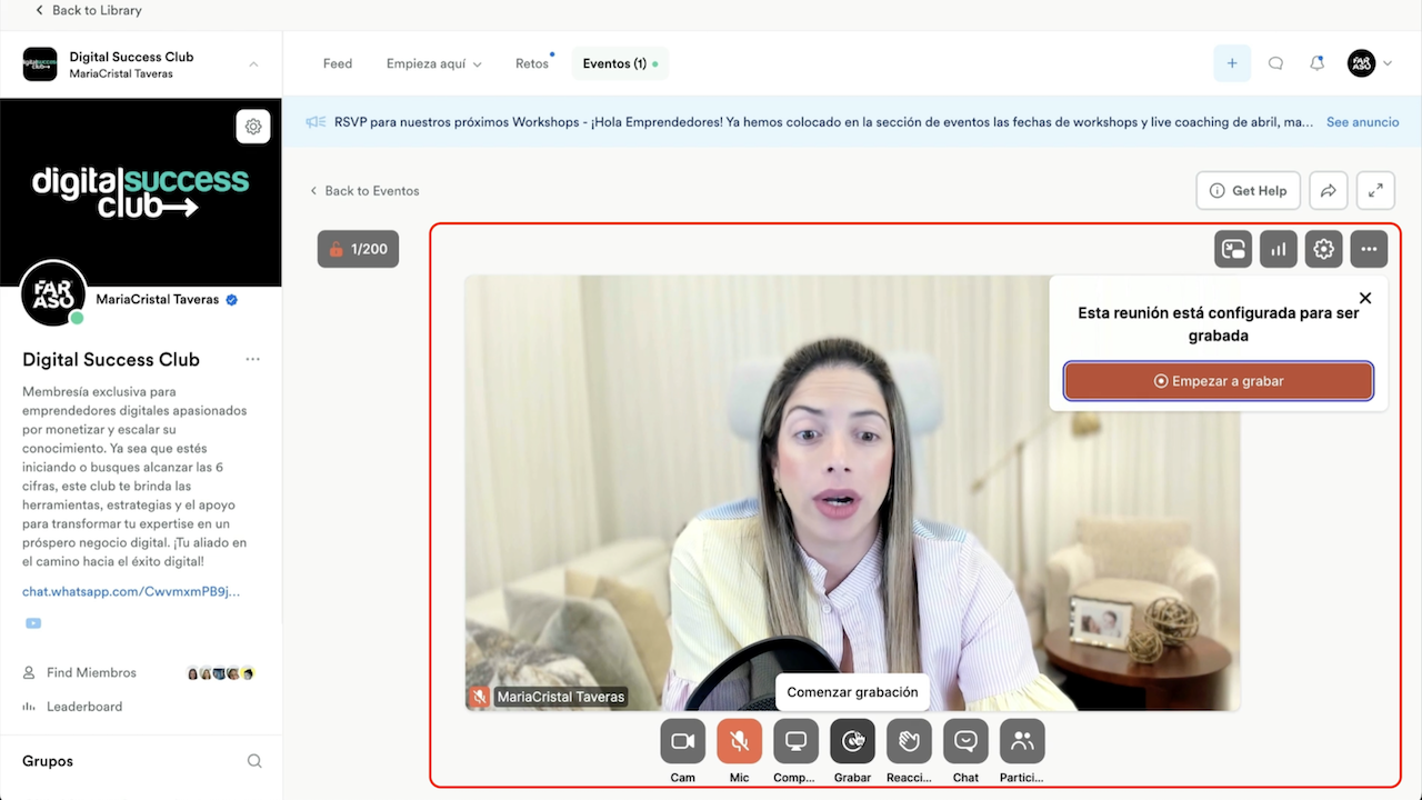 Imagen que destaca las mejoras en las salas en vivo de Kajabi, incluyendo breakout rooms, chat en línea y función para compartir pantalla.
